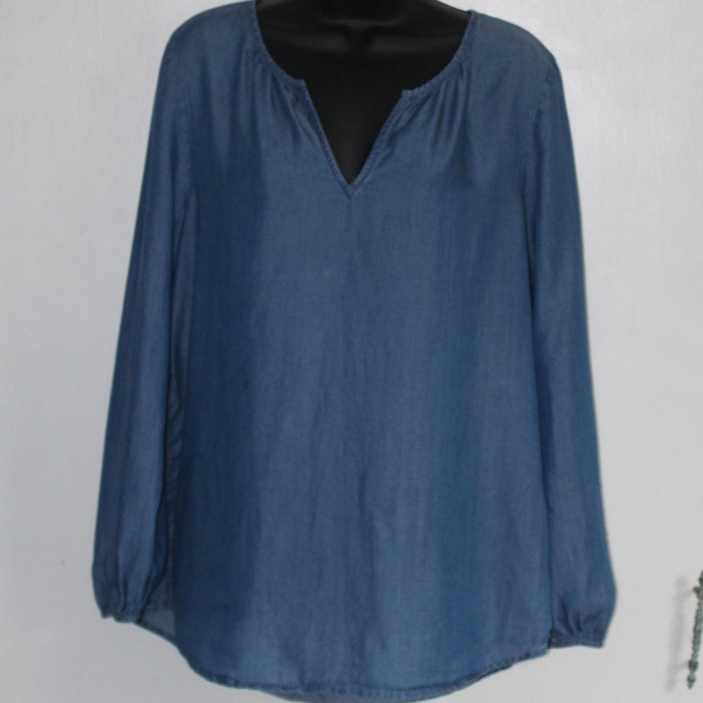 Old Navy Long Sleeve Chambray Blouse